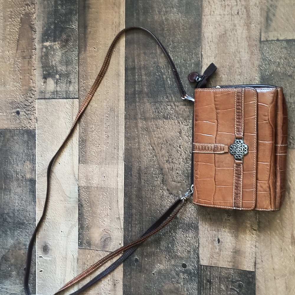 Brighton Brown Leather Croc Embossed Wallet Crossbody Bag